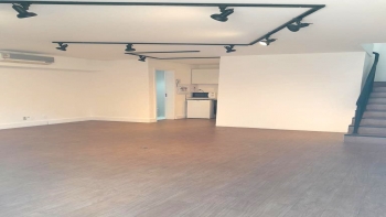 PARA INVESTIDORES UMA OPORTUNIDADE ÚNICA, SALA COMERCIAL COM 95M²!